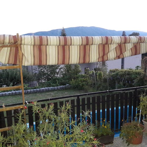 Poškodba platna zaradi vetra